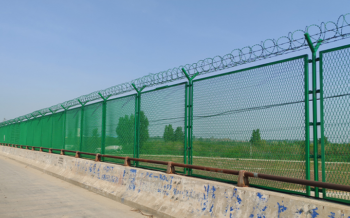 專(zhuān)注嚴(yán)謹(jǐn)